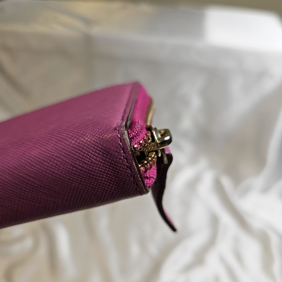 Kate Spade Zippered Clutch Wallet and Coin Fuschia - Picture 7 of 8